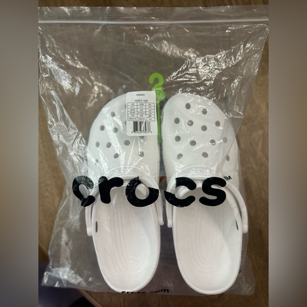 CROCS Classic Clogs- White